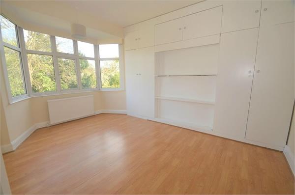 Manor Drive, Mill Hill